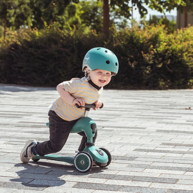 Casque Vert Forêt (45–51 cm) - Jeux d'extérieur by Scoot & Ride