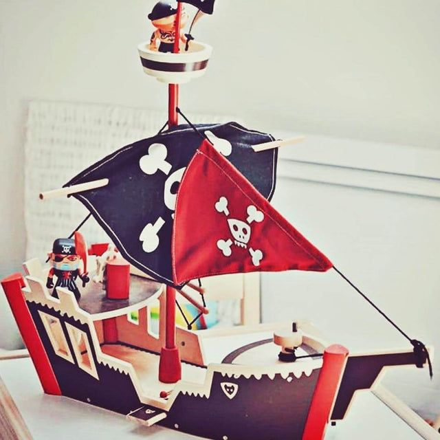 Ensemble Arty Toys: Ze Pirat Boat + figurines & canon - Ensembles de jeu by Djeco