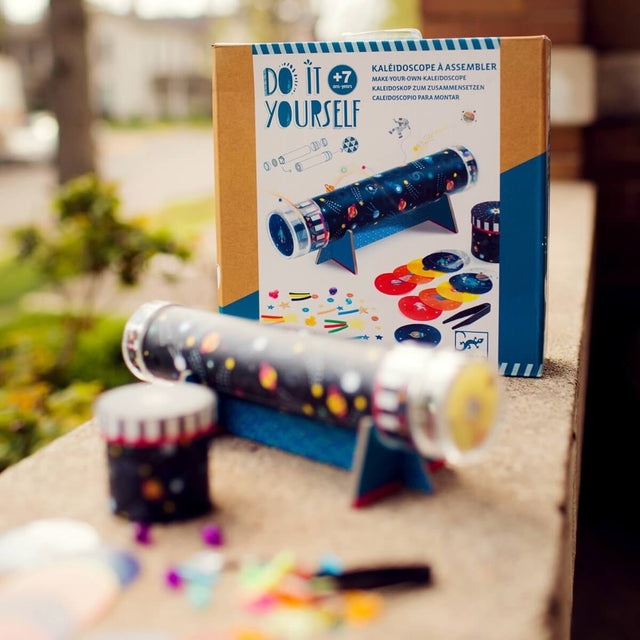 Kit créatif DIY - Kaléidoscope du cosmos - Art & bricolage by Djeco