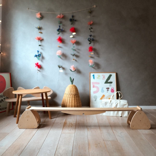 Poutre d'équilibre Pikler - Jeu actif by Kinderfeets
