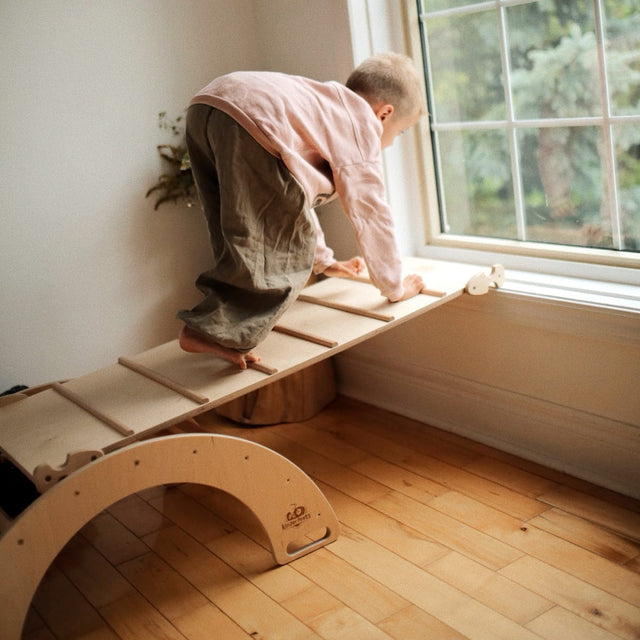 Rampe-glissoire Pikler - Jeu actif by Kinderfeets