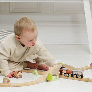 Coffret de train Figure 8 (40 pcs) - Ensembles de jeu by Le Toy Van