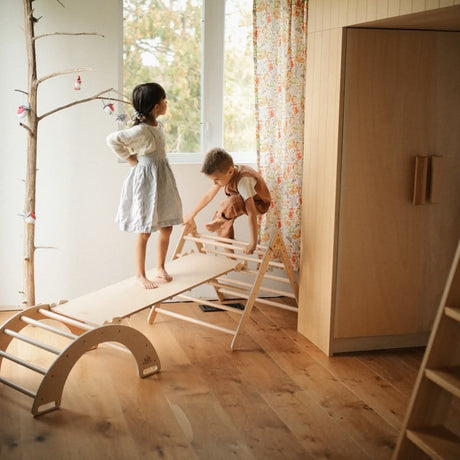 Arche à bascule + Triangle d'escalade + rampe Pikler - Jeu actif by Kinderfeets