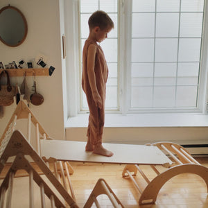 Arche à bascule + Triangle d'escalade + rampe Pikler - Jeu actif by Kinderfeets