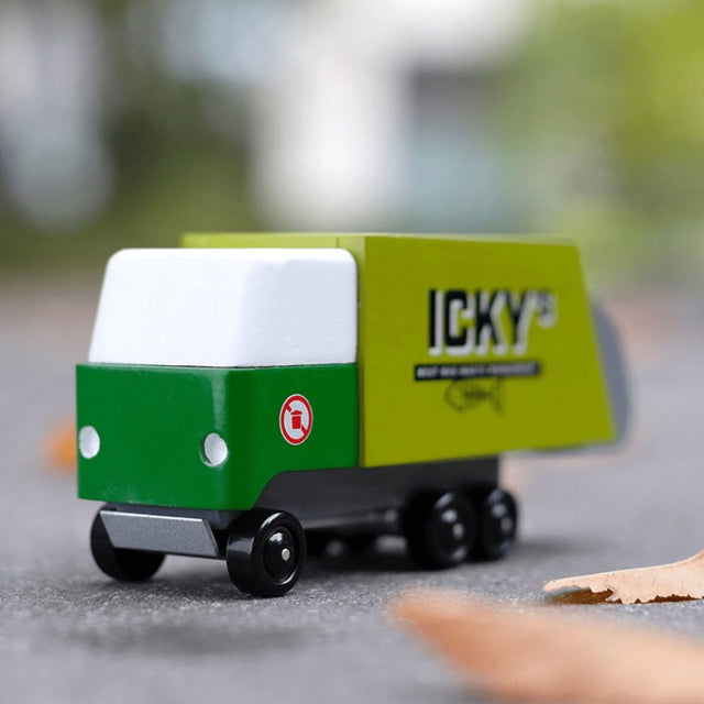 Camion à ordures Candyvan