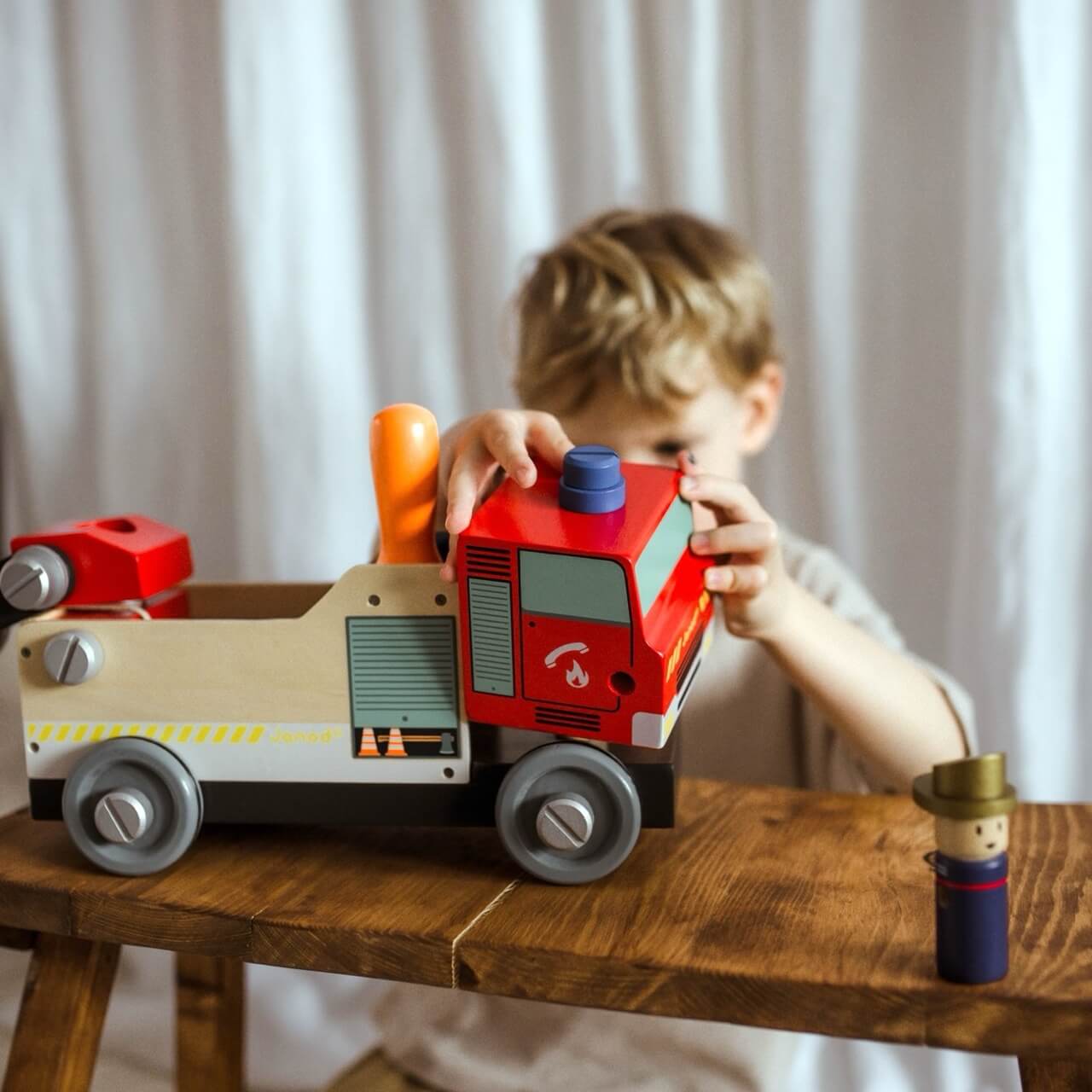 Camion De Pompiers Assembler Brico Kids Comme Des Pirates camion-de-pompiers-assembler-brico-kids-comme-des-pirates
