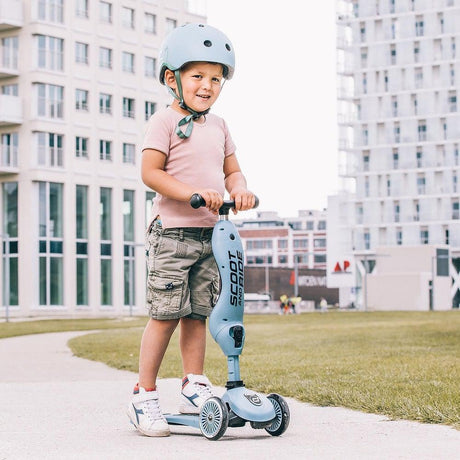 Casque Bleu Acier-Scoot & Ride-Comme des Pirates