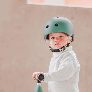 Casque Vert Forêt (45–51 cm) - Jeux d'extérieur by Scoot & Ride