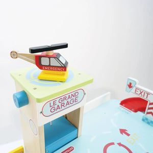 Le Grand Garage multi-étage - Ensembles de jeu by Le Toy Van