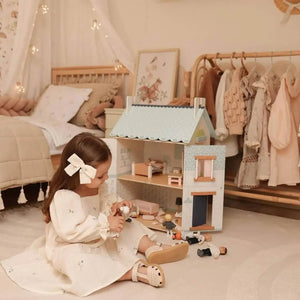 Ensemble Maison Bluebelle meublée + famille de poupées - Ensembles de jeu by Le Toy Van