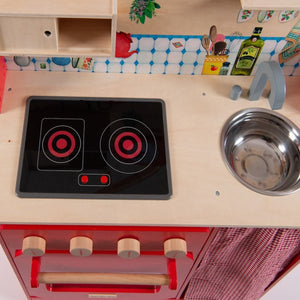 La Grande Famille wooden kitchen