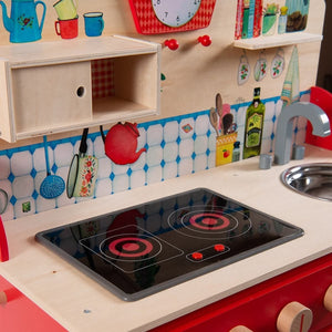 La Grande Famille wooden kitchen