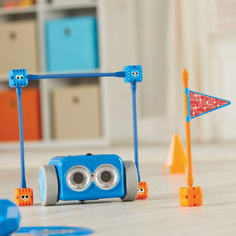 Robot de codage Botley 2.0 + kit d'activités - Jeux électroniques by Learning Resources