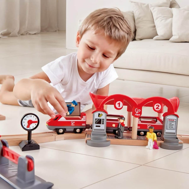 Train urbain Busy City (51 pcs) - Ensembles de jeu by Hape