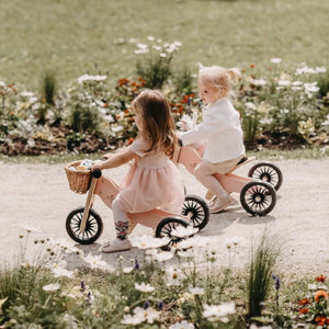 Tricycle Tiny Tot PLUS + casque et panier - Rose-Jeux d'extérieur-Kinderfeets-Comme des Pirates