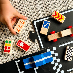 Road Blocks - Race Signs (8 pcs)